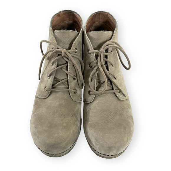 Dansko Meena Beige Gray Suede lace Up Ankle Clog Boots Womens 42  US 11.5/12 - Picture 4 of 13